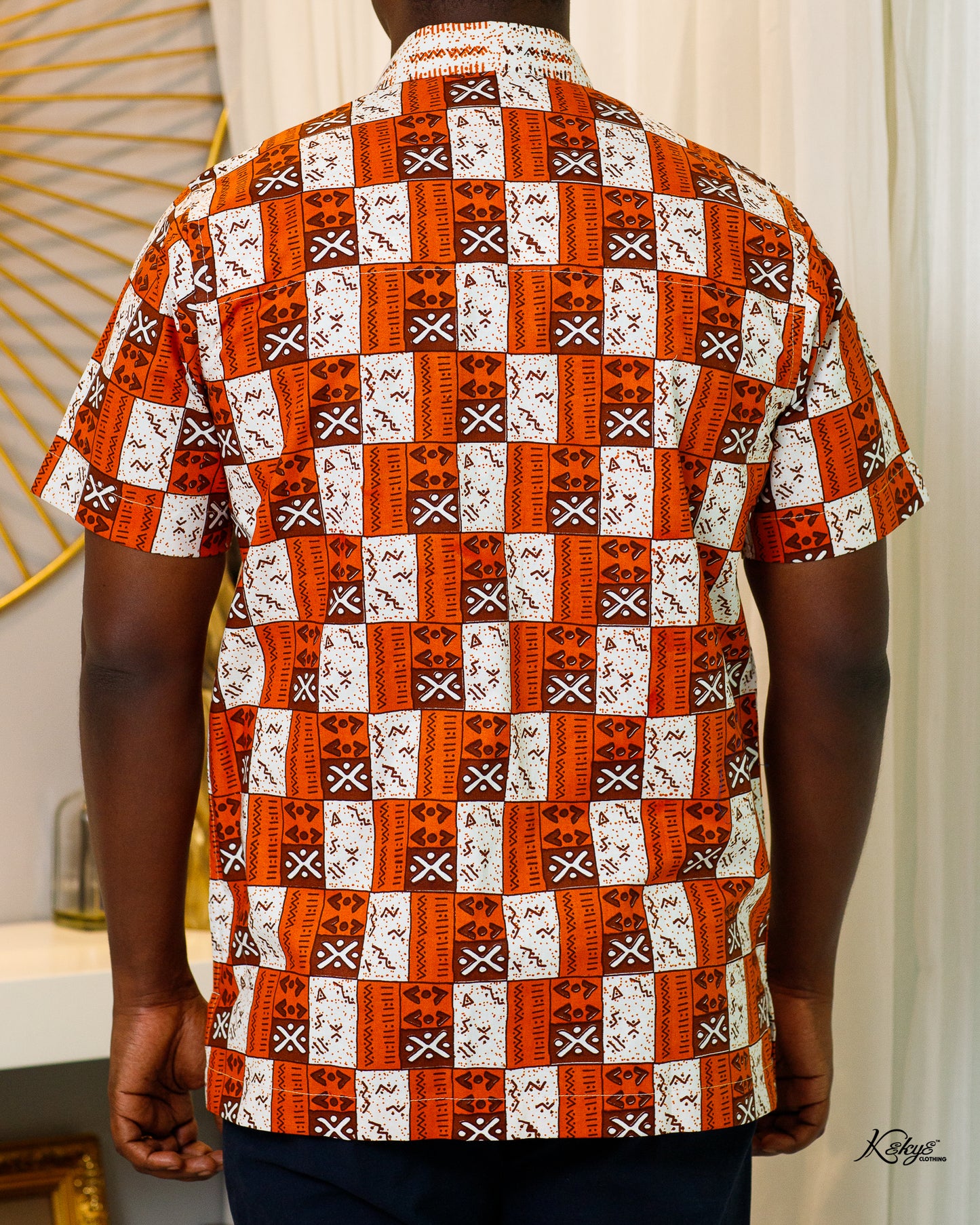 WOODIN ORANGE SHORT SLEEVE
